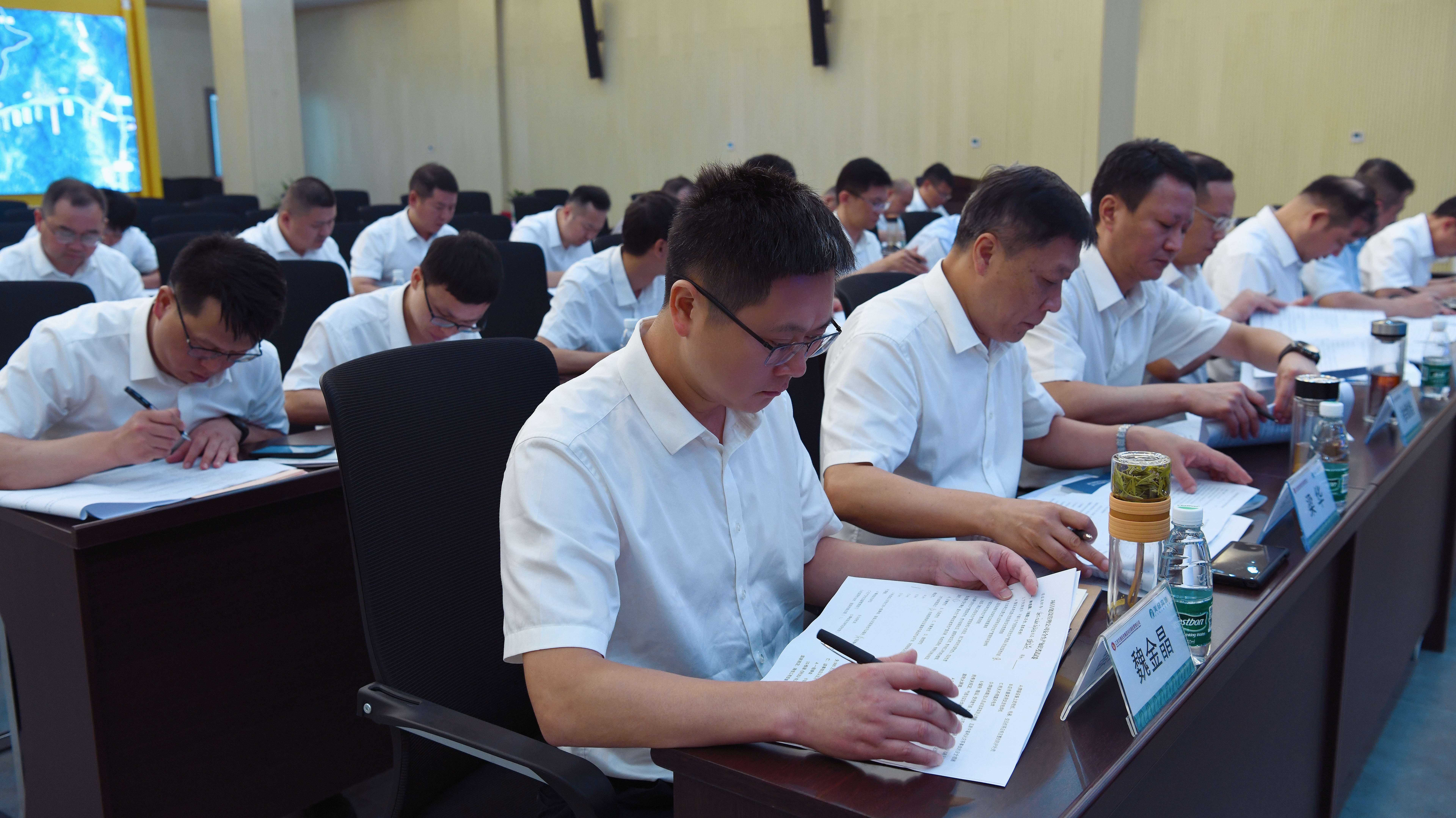 1718955884456032445.jpg ee8fe6667f30f2a7c689f36e1458a96_Jc.jpg